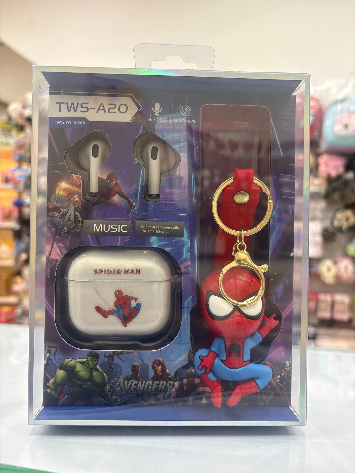 Spiderman earbuds with keychain
