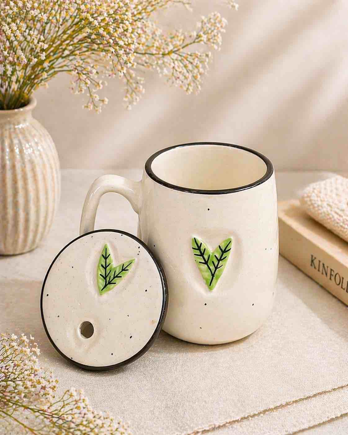 Green Heart Ceramic Tumblers with Lid & Straw